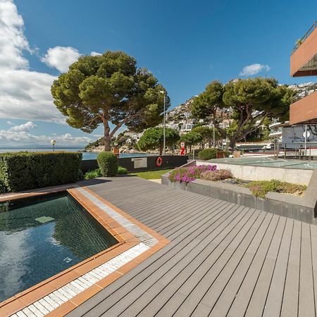 Apartamento Con Gran Terraza Delante Del Mar Roses Kültér fotó