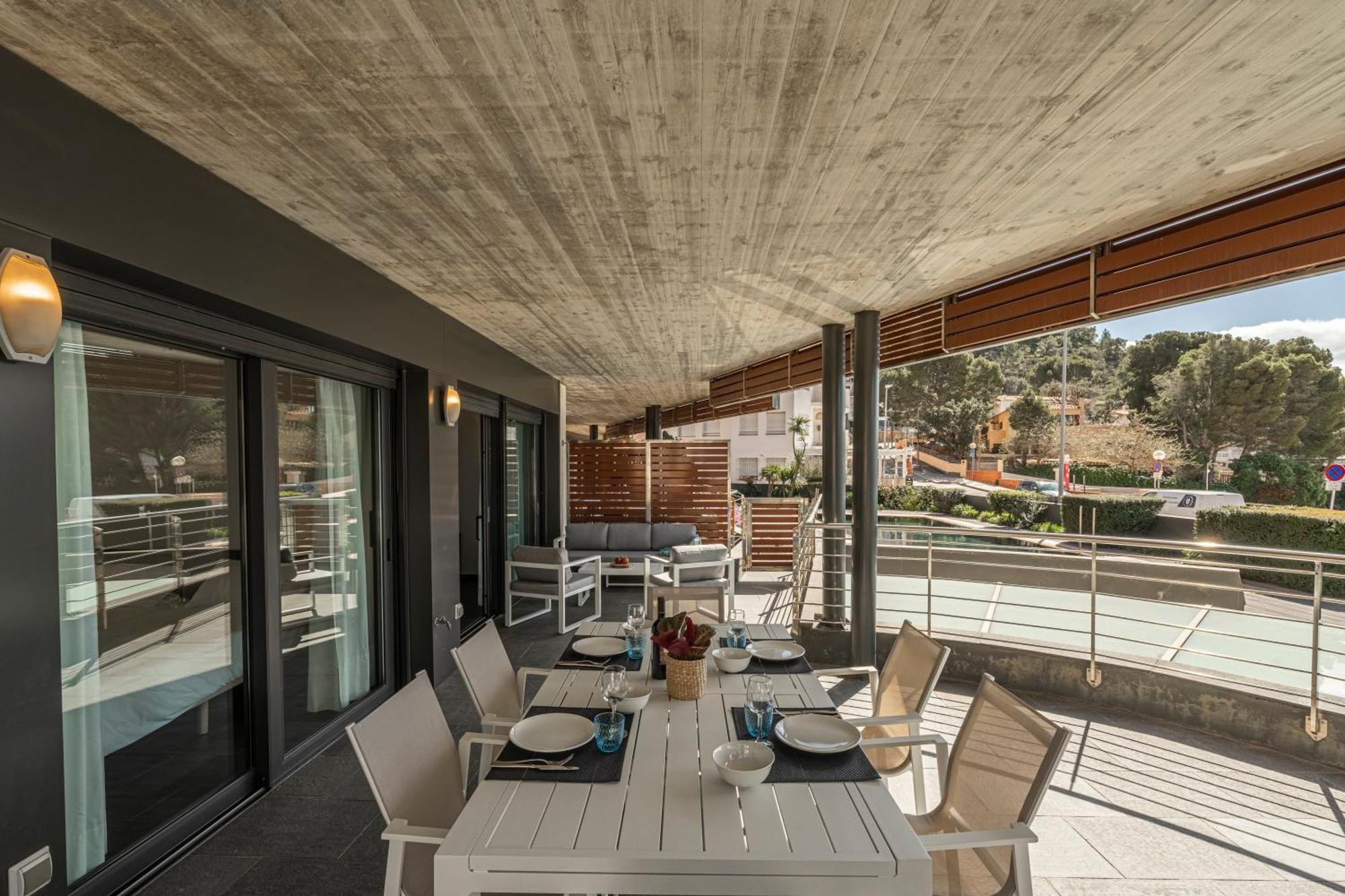 Apartamento Con Gran Terraza Delante Del Mar Roses Kültér fotó